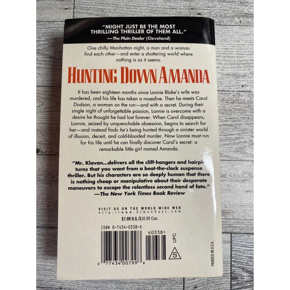 Hunting Down Amanda by Andrew Klavan 2000‎ Thriller Mystery Paperback Book